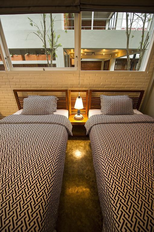 Lokal Hotel & Restaurant Kejayan Bilik gambar