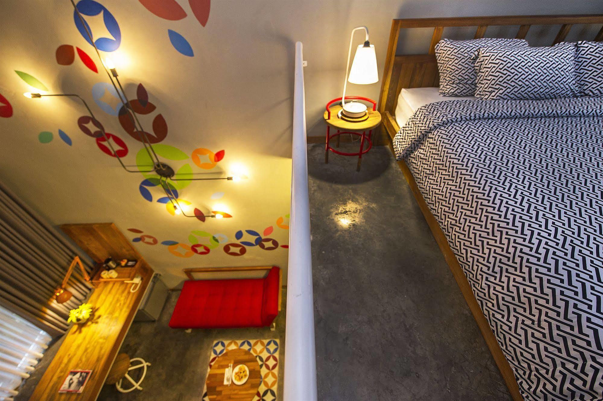 Lokal Hotel & Restaurant Kejayan Luaran gambar