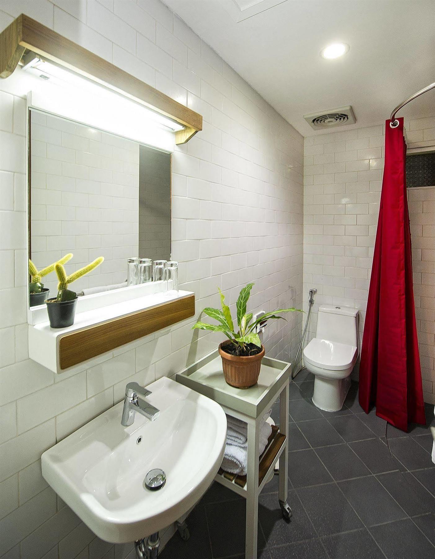Lokal Hotel & Restaurant Kejayan Luaran gambar
